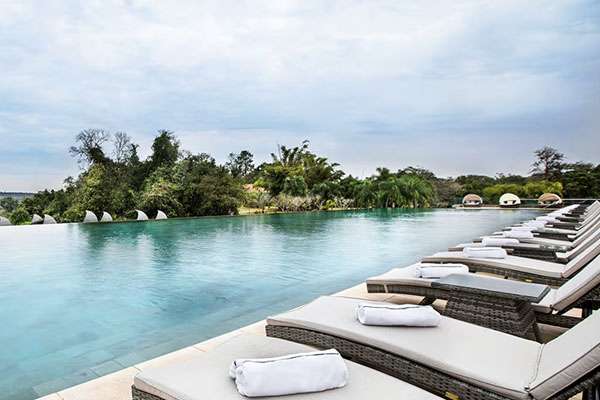 Aventuras y comodidad en el Hotel Meliá Iguazú