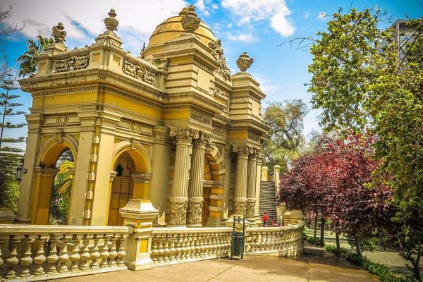 Descubriendo la cultura y la historia en Santiago, Chile