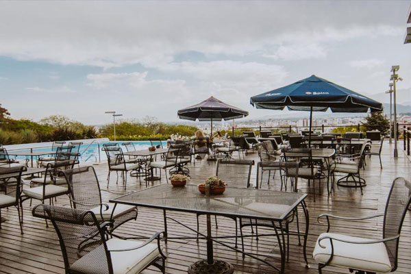 Disfrutando de la belleza colonial de Salta