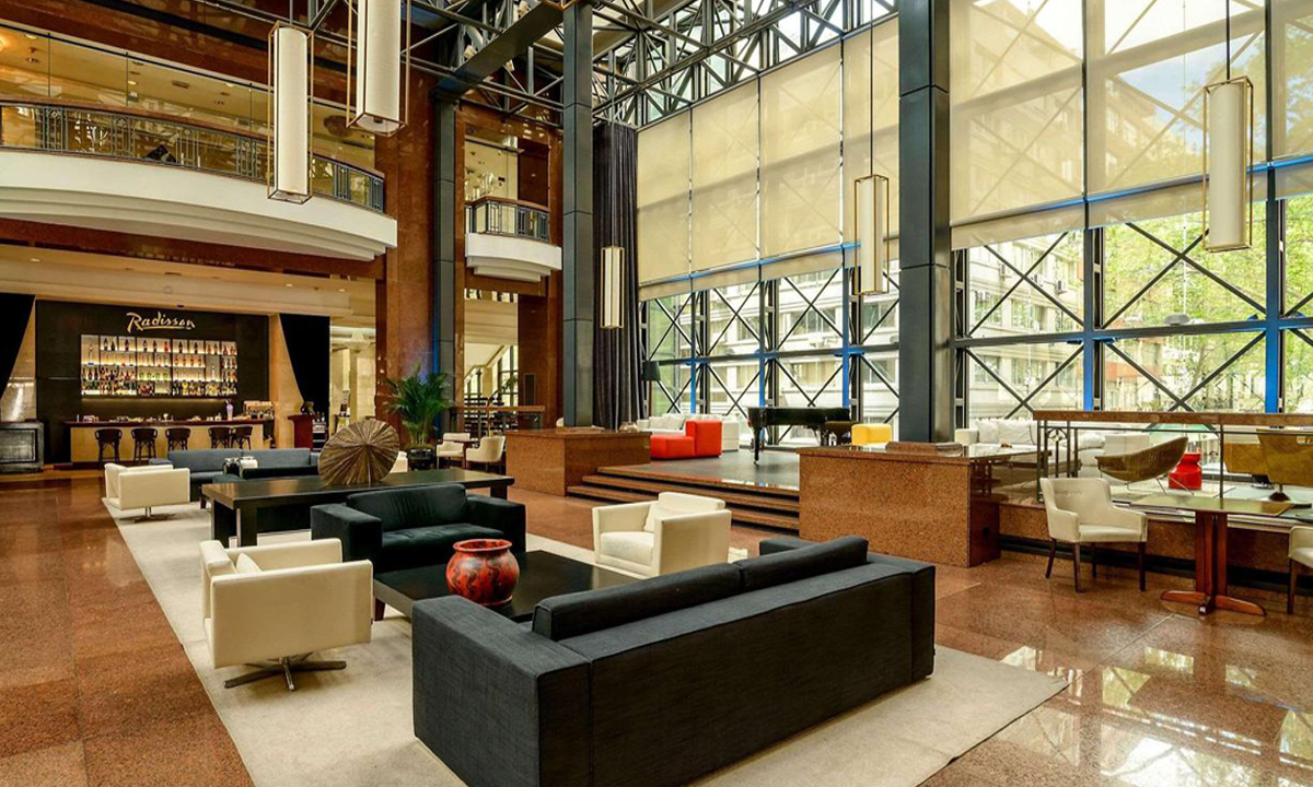 5 Disfrute de un recorrido privado por la ciudad y explore los exclusivos resorts de playa de Punta del Este. Top Tour a Uruguay