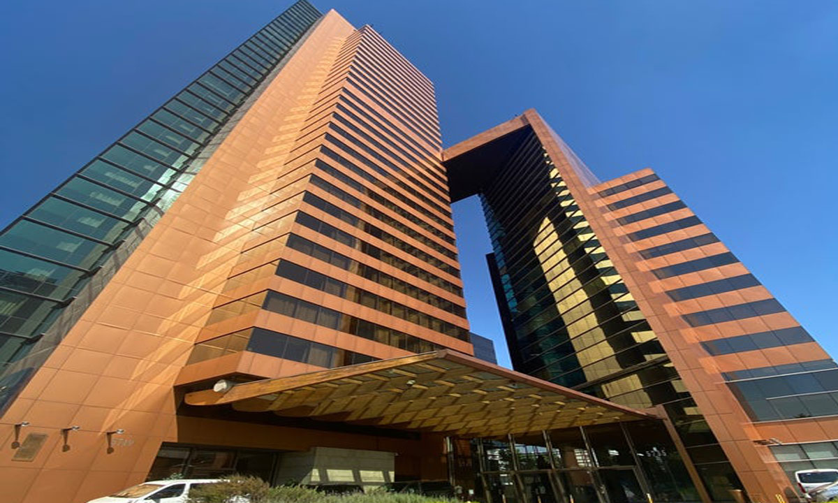 3 Experimente el lujo con nuestro tour exclusivo a Santiago de Chile, Viña del Mar y Valparaíso. Hospédese en el Hotel Marriott Santiago