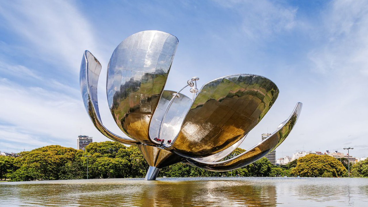 2 Explore Buenos Aires in style with our luxury tour, featuring a stay at the prestigious Alvear Palace Hotel and personalized excursions.